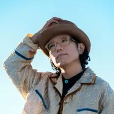 Listen to Hanaregumi, watch music videos, read bio, see tour dates & more!