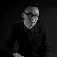 聆聽 李軍、觀看音樂影片、閱讀小傳、查看巡演日期等！