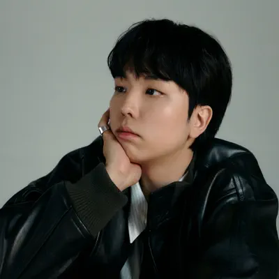 Listen to Lee Kang Ryeoung, watch music videos, read bio, see tour dates & more!