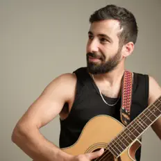 Listen to אביחי הולנדר, watch music videos, read bio, see tour dates & more!