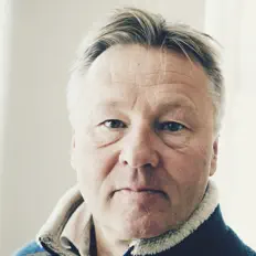 Jacob Groth सुनें, म्यूज़िक वीडियो देखें, बायो पढ़ें, दौरे की तारीखें और बहुत कुछ देखें!