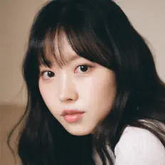 Dengarkan Son Hyeeun, tonton video musik, baca bio, lihat tanggal tur & lainnya!