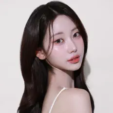 Dengarkan hanhee, tonton video musik, baca bio, lihat tanggal tur & lainnya!