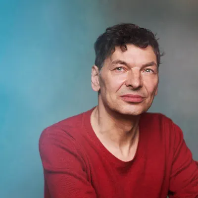 Luister naar Harald Blüchel, bekijk muziekvideo's, lees de bio, bekijk de tourdata, en meer!