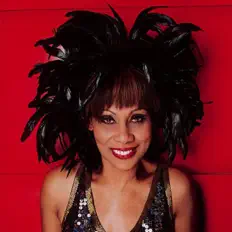 Listen to Salomé de Bahia, watch music videos, read bio, see tour dates & more!