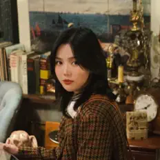 Escucha a Hyo Jung, mira videos musicales, lee su biografía, consulta las fechas de las gira y más.
