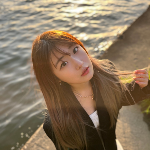 Seoyoung Releases Heartfelt New Single '같은 자리 (my season)'