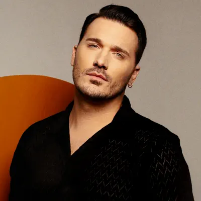 Listen to Vasilis Oikonomou, watch music videos, read bio, see tour dates & more!