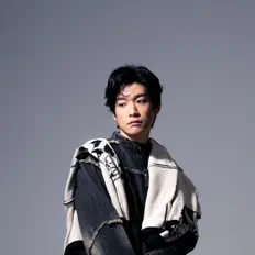 聆聽 mue、觀看音樂影片、閱讀小傳、查看巡演日期等！