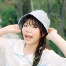 橙橙Eva: песни, клипы, биография, даты выступлений и многое другое.