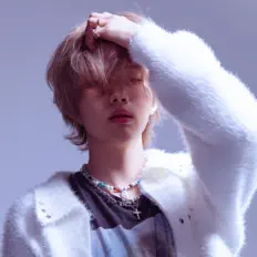 파사나베을(를) 듣고, 뮤직 비디오를 보고, 약력을 읽고, 투어 일정 등을 확인하세요!