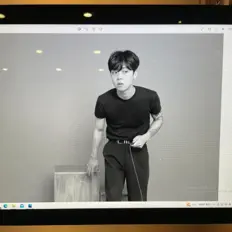 SUNG MIN GEUN सुनें, म्यूज़िक वीडियो देखें, बायो पढ़ें, दौरे की तारीखें और बहुत कुछ देखें!