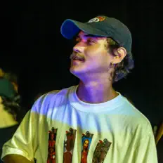 Listen to Lucas Bahr, watch music videos, read bio, see tour dates & more!