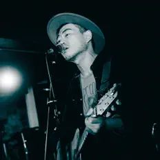 Listen to 雋, watch music videos, read bio, see tour dates & more!