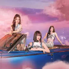 Escucha a PiXXiE, mira videos musicales, lee su biografía, consulta las fechas de las gira y más.