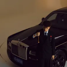 Escucha a APMOZART, mira vídeos musicales, lee la biografía, consulta fechas de giras y mucho más.