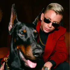 Listen to Tomas Mart, watch music videos, read bio, see tour dates & more!