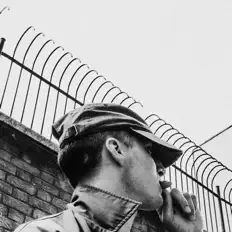 Will White सुनें, म्यूज़िक वीडियो देखें, बायो पढ़ें, दौरे की तारीखें और बहुत कुछ देखें!