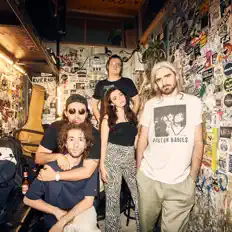 Listen to Alcalá Norte, watch music videos, read bio, see tour dates & more!
