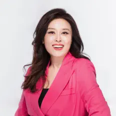 Dengarkan Hong Ji Min, tonton video musik, baca bio, lihat tanggal tur & lainnya!