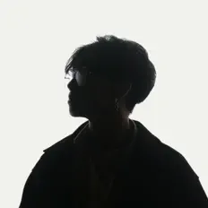 Écoutez aaro, regardez des vidéoclips, lisez la biographie, consultez les dates de tournée et plus encore !