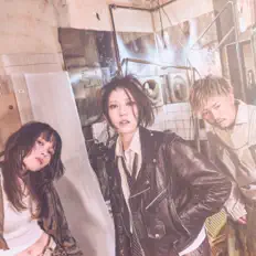 Ascolta AFTER SQUALL, guarda video musicali, leggi la biografia, vedi le date del tour & altro!