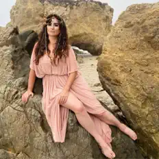 Listen to Juliet Lyons, watch music videos, read bio, see tour dates & more!