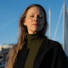 Écoutez Torun Eriksen, regardez des vidéoclips, lisez la biographie, consultez les dates de tournée et plus encore !