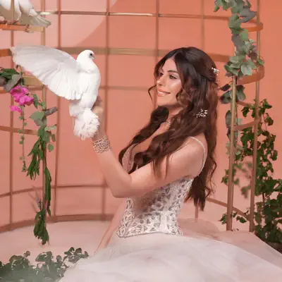 Listen to Farah Chreim, watch music videos, read bio, see tour dates & more!