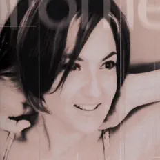 Escucha a Carlotta, mira vídeos musicales, lee la biografía, consulta fechas de giras y mucho más.