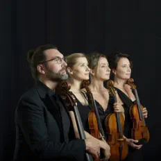Dengarkan Quatuor Psophos, tonton video musik, baca bio, lihat tanggal tur & lainnya!