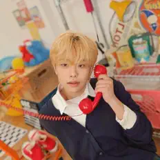Ascolta Yyeon, guarda video musicali, leggi la biografia, vedi le date del tour & altro!