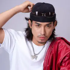 Ouve Prince, vê vídeos de música, lê a biografia, vê as datas da digressão e muito mais!