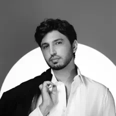 Poslechněte si interpreta Mohamed Chaker, sledujte hudební videa, přečtěte si životopis, podívejte se na data turné a další informace.