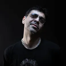 Listen to Roby Rob, watch music videos, read bio, see tour dates & more!