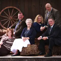Listen to The Murray Family, watch music videos, read bio, see tour dates & more!