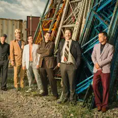 Listen to Les Frères Goyette, watch music videos, read bio, see tour dates & more!
