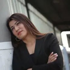 Ouça Seda Kara, assista a videoclipes, leia a biografia, veja as datas das turnês e mais!