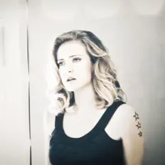Listen to Mei Finegold, watch music videos, read bio, see tour dates & more!