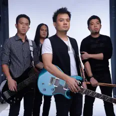 Kaligta सुनें, म्यूज़िक वीडियो देखें, बायो पढ़ें, दौरे की तारीखें और बहुत कुछ देखें!