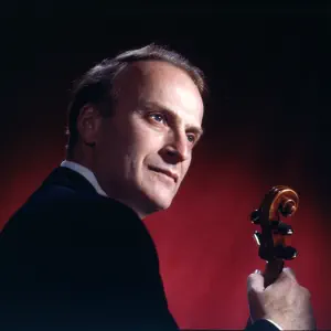 Yehudi Menuhin