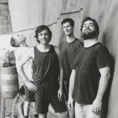 Posłuchaj wykonawcy High Back Chairs, obejrzyj teledyski, przeczytaj biografię, zobacz daty tras koncertowych i nie tylko!