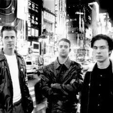 Ascolta Frodus, guarda video musicali, leggi la biografia, vedi le date del tour & altro!