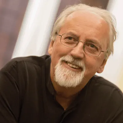 Listen to Jeffrey Skidmore, watch music videos, read bio, see tour dates & more!