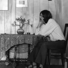 Escucha a Chris Darrow, mira videos musicales, lee su biografía, consulta las fechas de las gira y más.