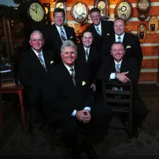 Ouça The Kingdom Heirs, assista a videoclipes, leia a biografia, veja as datas das turnês e mais!