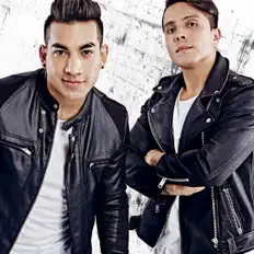 Listen to Dúo Idéntico, watch music videos, read bio, see tour dates & more!