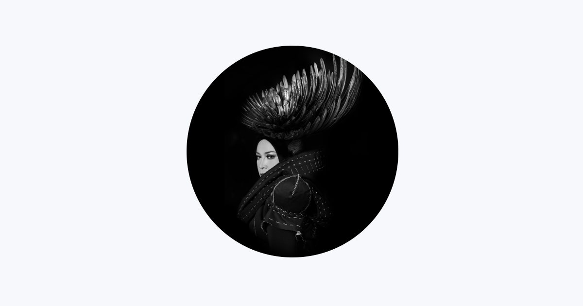 Melly Goeslaw