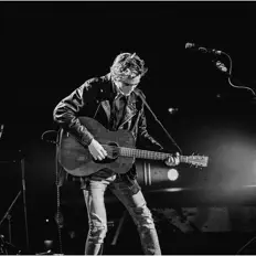 Escucha a Jessarae, mira videos musicales, lee su biografía, consulta las fechas de las gira y más.