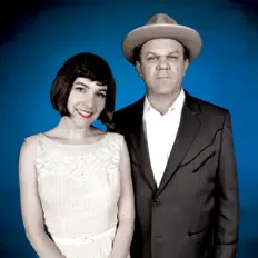 Escucha a Becky and John, mira videos musicales, lee su biografía, consulta las fechas de las gira y más.